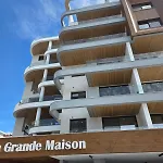 アパート La Grande Maison 202 ラルナカ